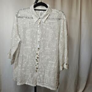 Women's White Patterned Blouse